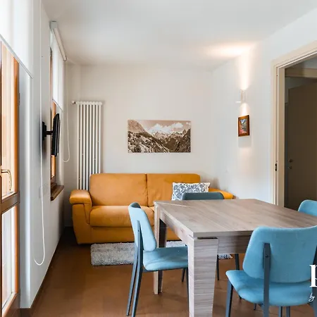 Maison Sole&petalo - Poluc Bilocale Apartment *